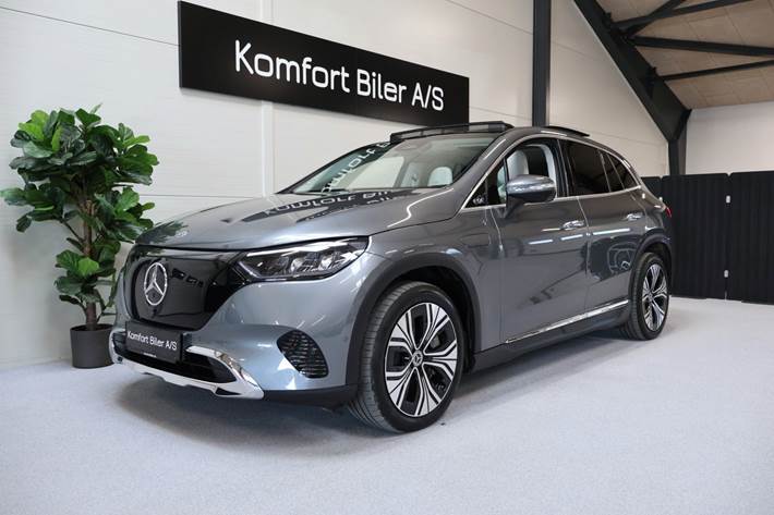 Grå Mercedes EQE350 SUV fra 2025