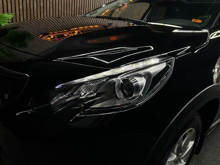 Peugeot 2008 1,5 BlueHDi 100 Selection Sky