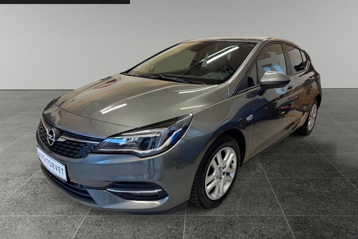 Grå Opel Astra fra 2020 set udefra
