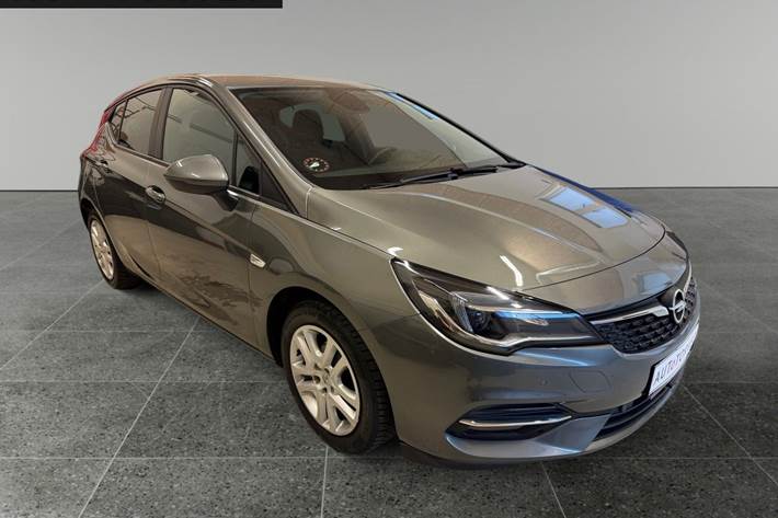 Grå Opel Astra fra 2020