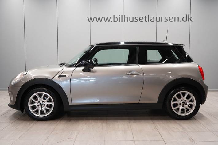 Orange Mini Cooper fra 2018