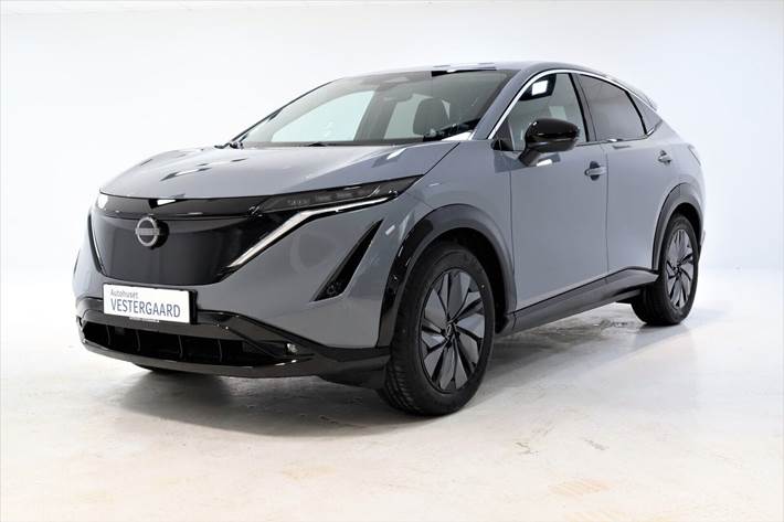 Grå Nissan Ariya fra 2022