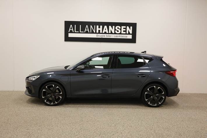 Grå Cupra Leon fra 2021