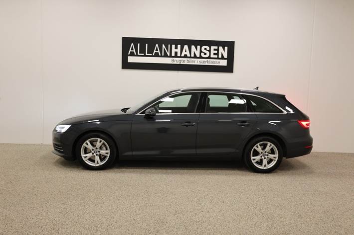 Grå Audi A4 fra 2017