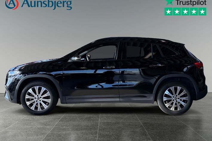 Sort Mercedes EQA250 fra 2022