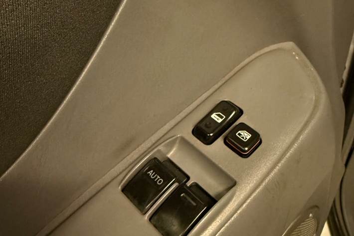 undefined Toyota RAV4 fra 2001