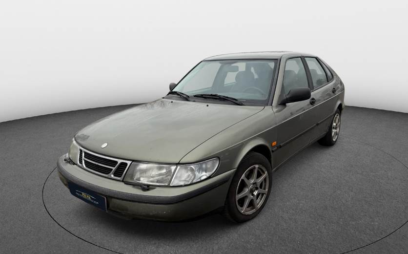 Saab 900 2,0
