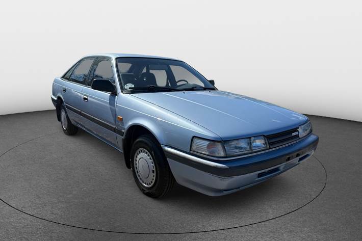 undefined Mazda 626 fra 1988