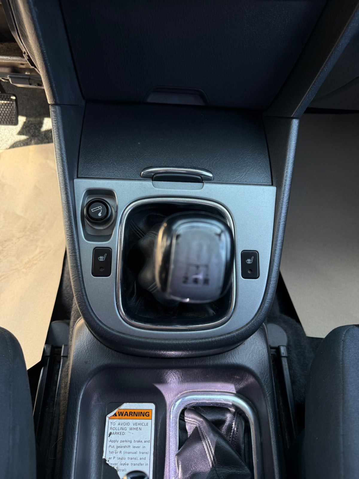 undefined Suzuki Grand Vitara fra 2004 set indefra