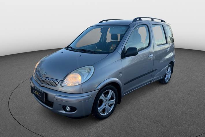 undefined Toyota Yaris Verso fra 2005