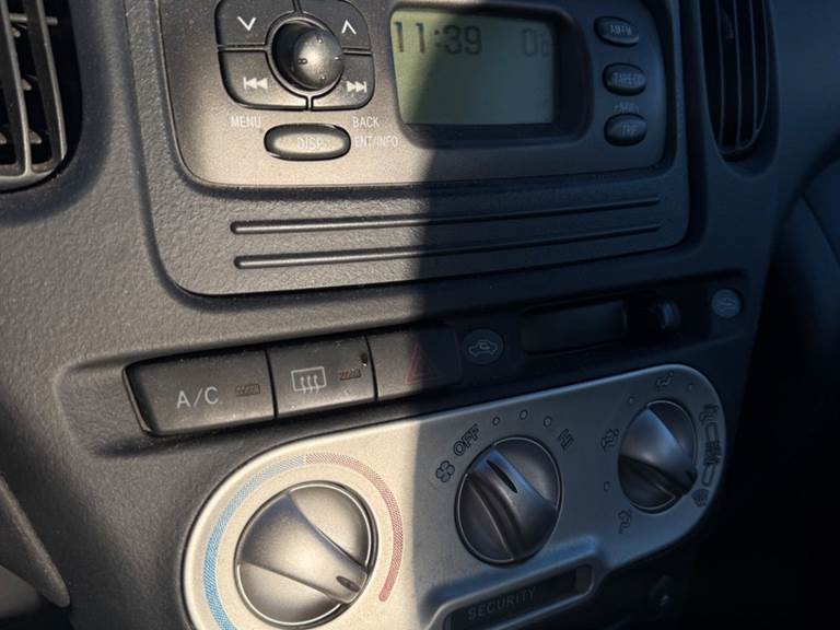 Toyota Yaris Verso 1,4 D-4D Luna