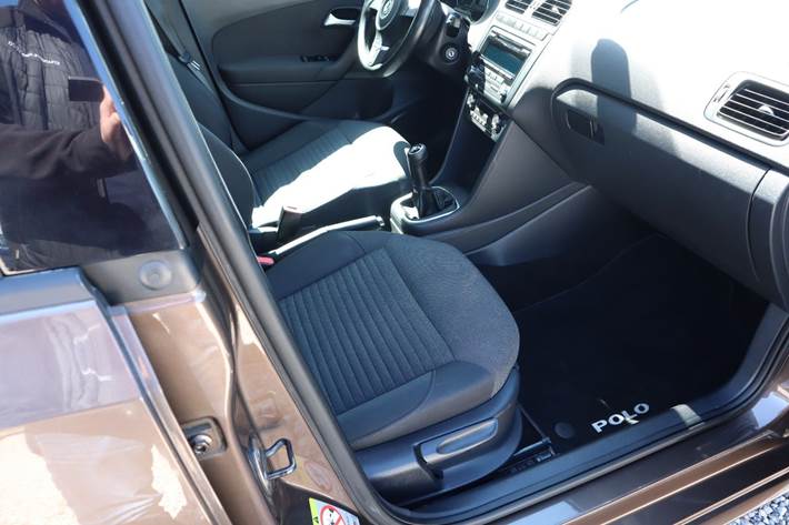 Beige VW Polo fra 2012
