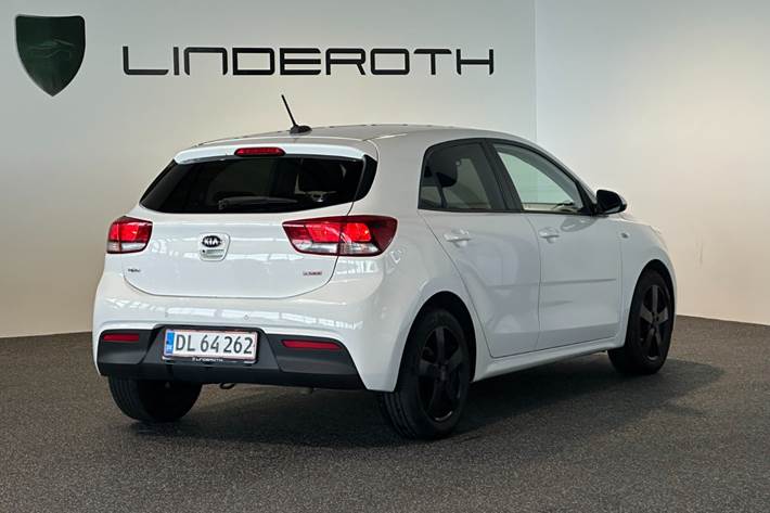 Hvid Kia Rio fra 2019