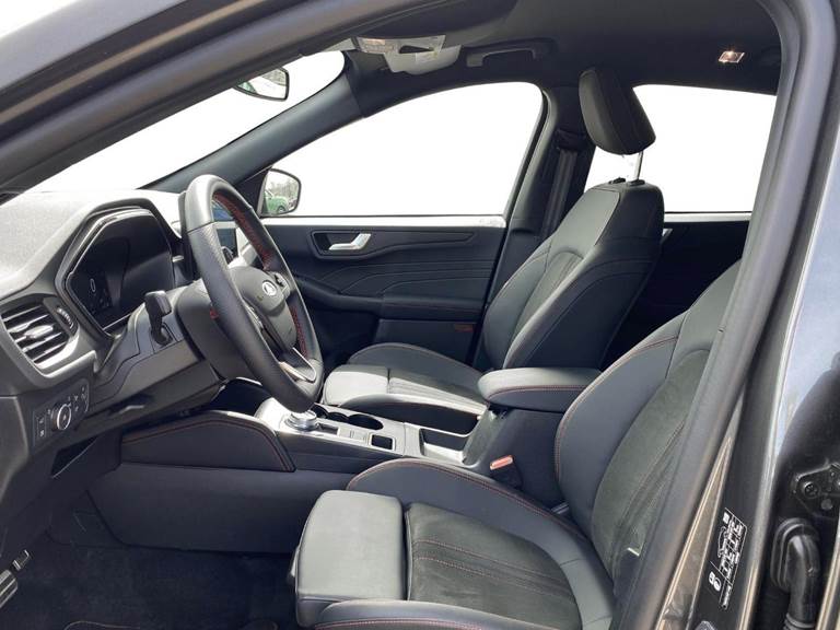 Ford Kuga 2,5 HEV ST-Line X CVT