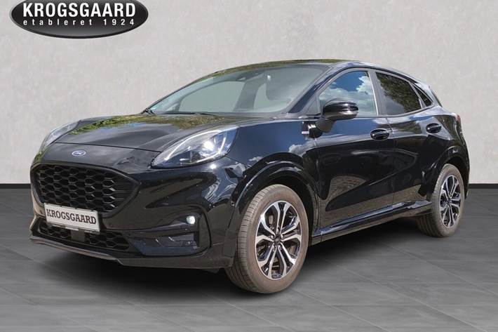 Sort Ford Puma fra 2020