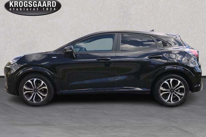 Sort Ford Puma fra 2020