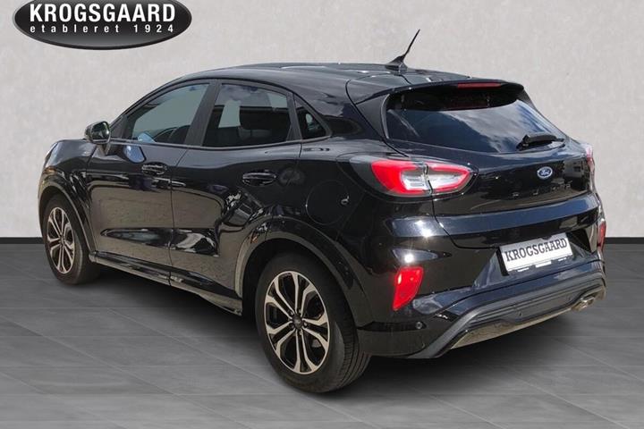 Sort Ford Puma fra 2020