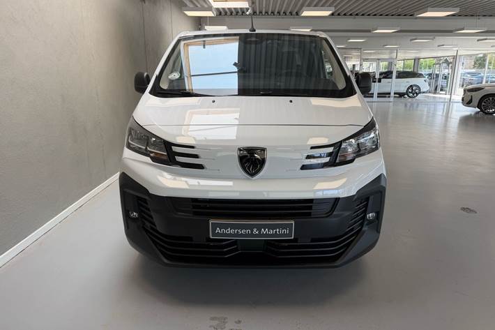 Hvid Peugeot Expert fra 2026