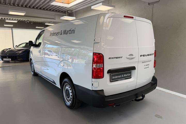 Hvid Peugeot Expert fra 2026