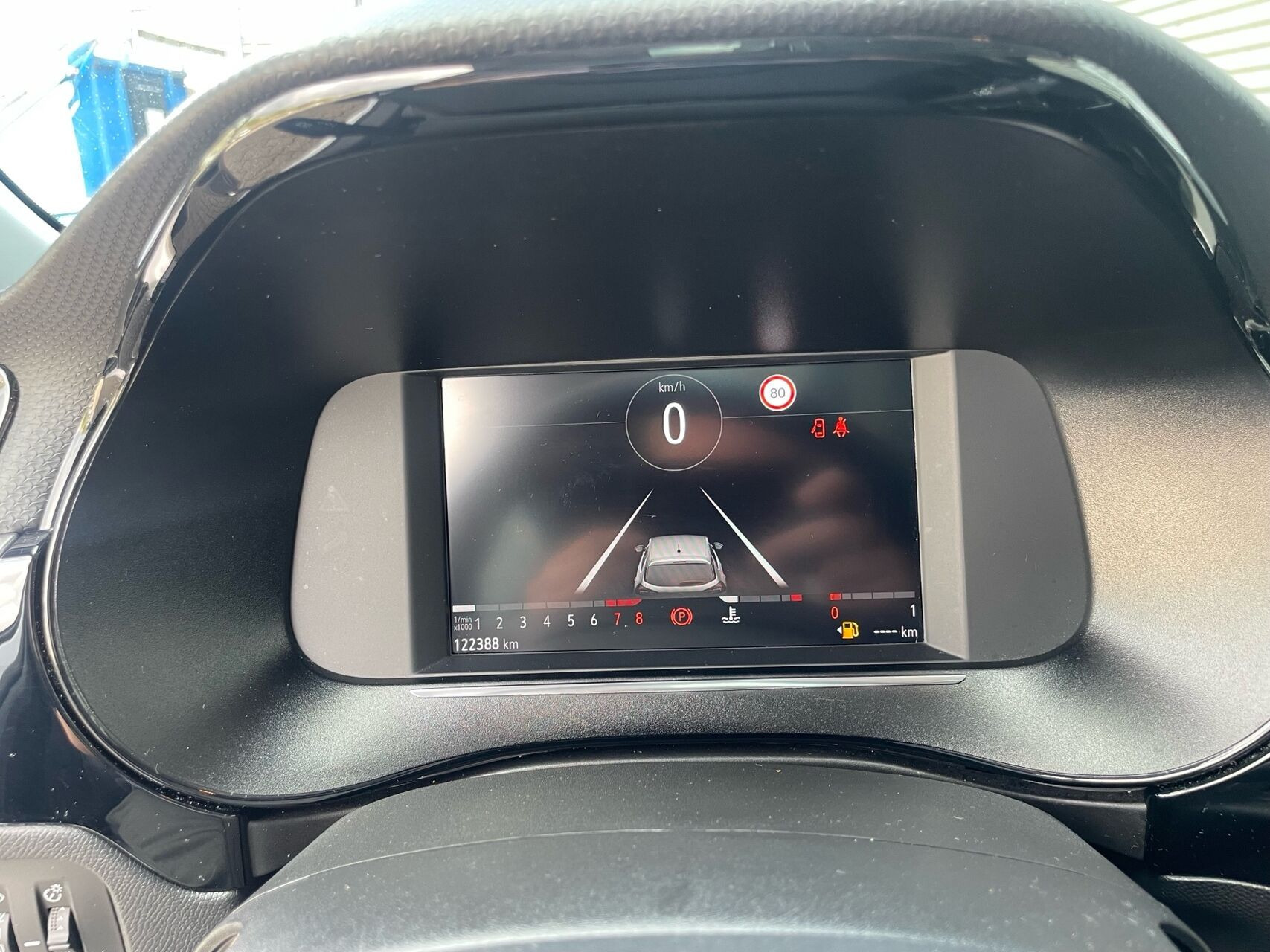 Hvid Opel Corsa fra 2020
