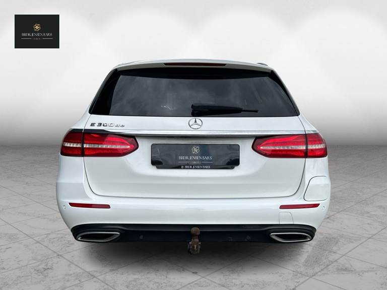 Mercedes E300 de 2,0 T Plugin-hybrid 9G-Tronic 306HK Stc Aut.