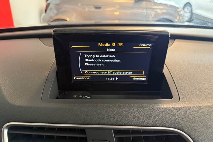 Sort Audi Q3 fra 2014