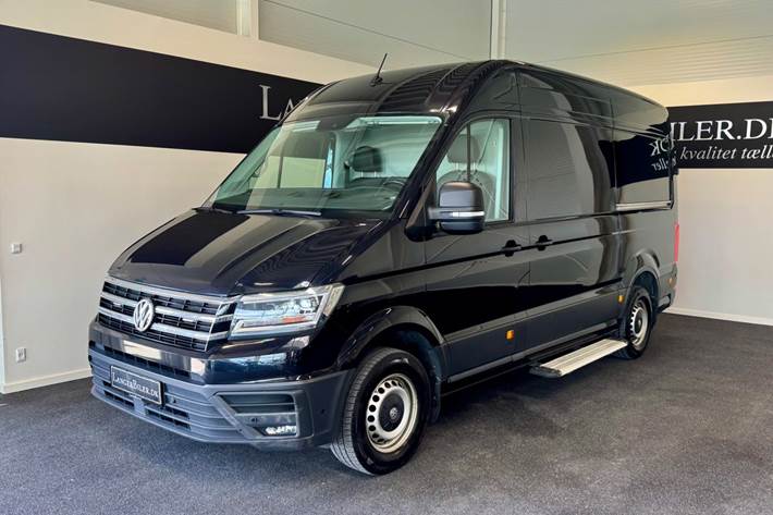 Sort VW Crafter 35 fra 2023