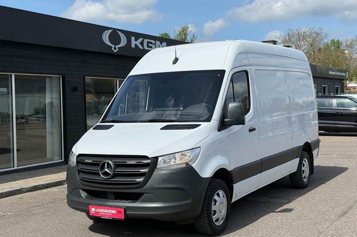 Hvid Mercedes Sprinter 316 fra 2020