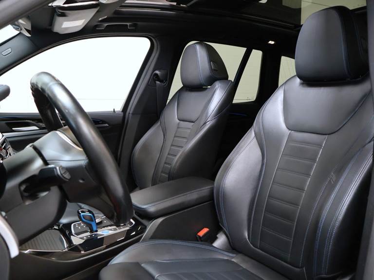 BMW iX3 Charged Plus M-Sport