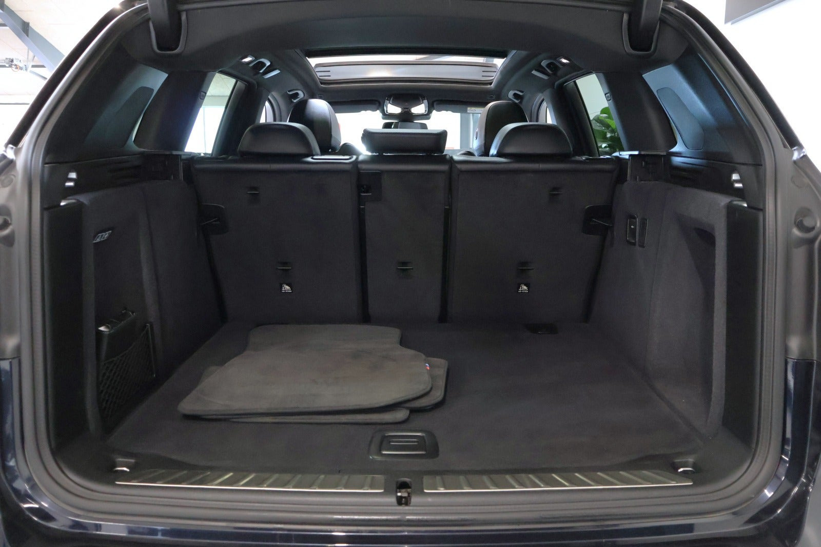 Sort BMW iX3 fra 2022