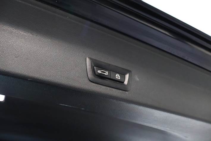 Sort BMW iX3 fra 2022