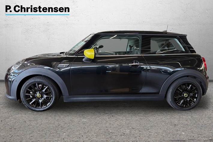 Sort Mini Cooper SE fra 2023