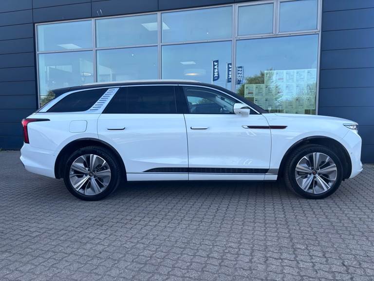 Hongqi E-HS9 99 Premium