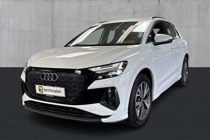 Hvid Audi Q4 e-tron fra 2023