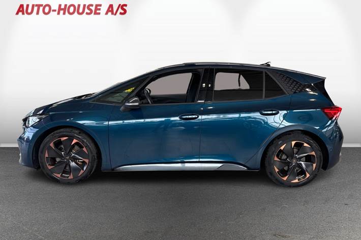 Blå Cupra Born fra 2022