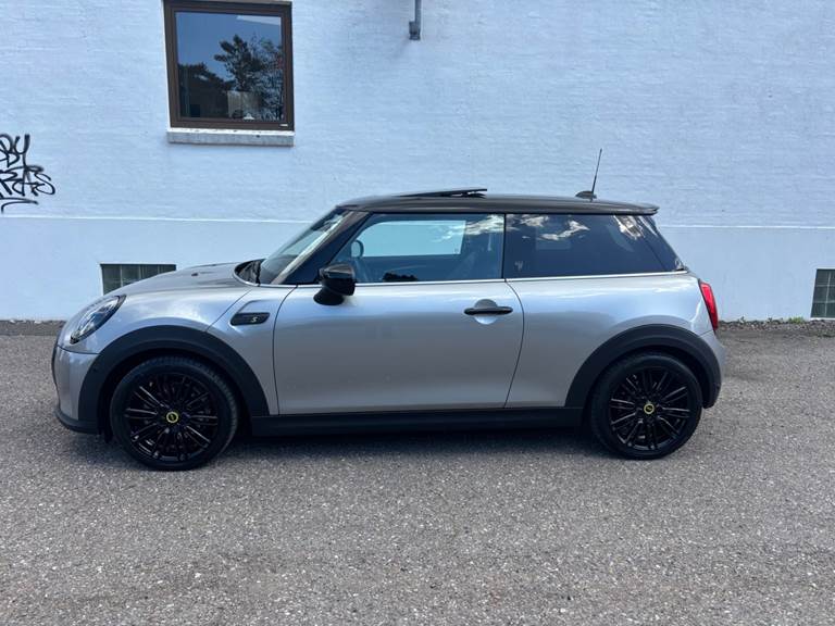 Mini Cooper SE Yours Trim