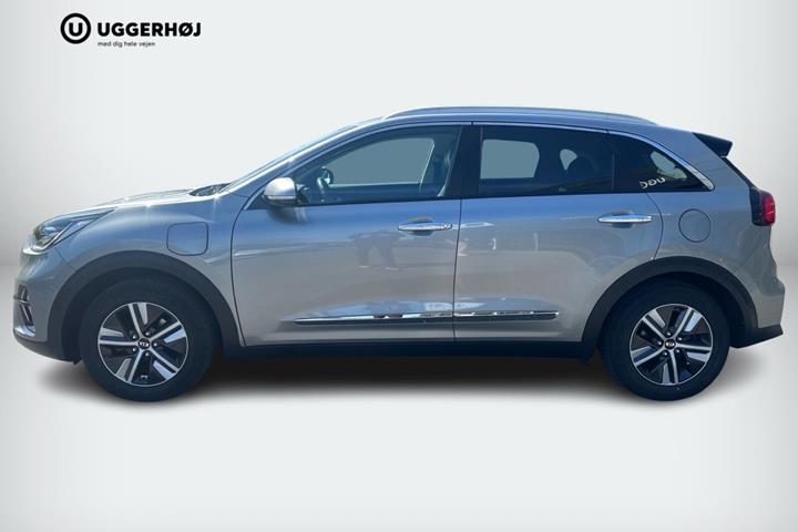 Grå Kia Niro fra 2021