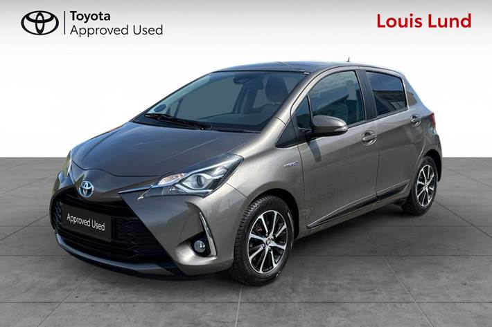 Grå Toyota Yaris fra 2018