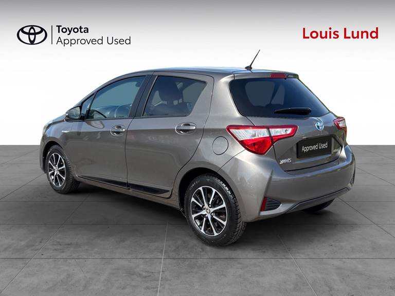 Toyota Yaris 1,5 Hybrid H2 Premium E-CVT 100HK 5d Trinl. Gear
