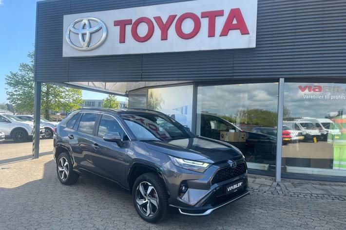 Grå Toyota RAV4 Plug-in fra 2022