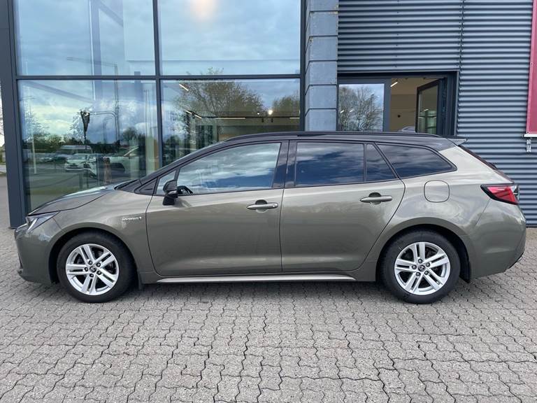 Toyota Corolla 1,8 Touring Sports Hybrid H3 Smart E-CVT 122HK Stc Trinl. Gear