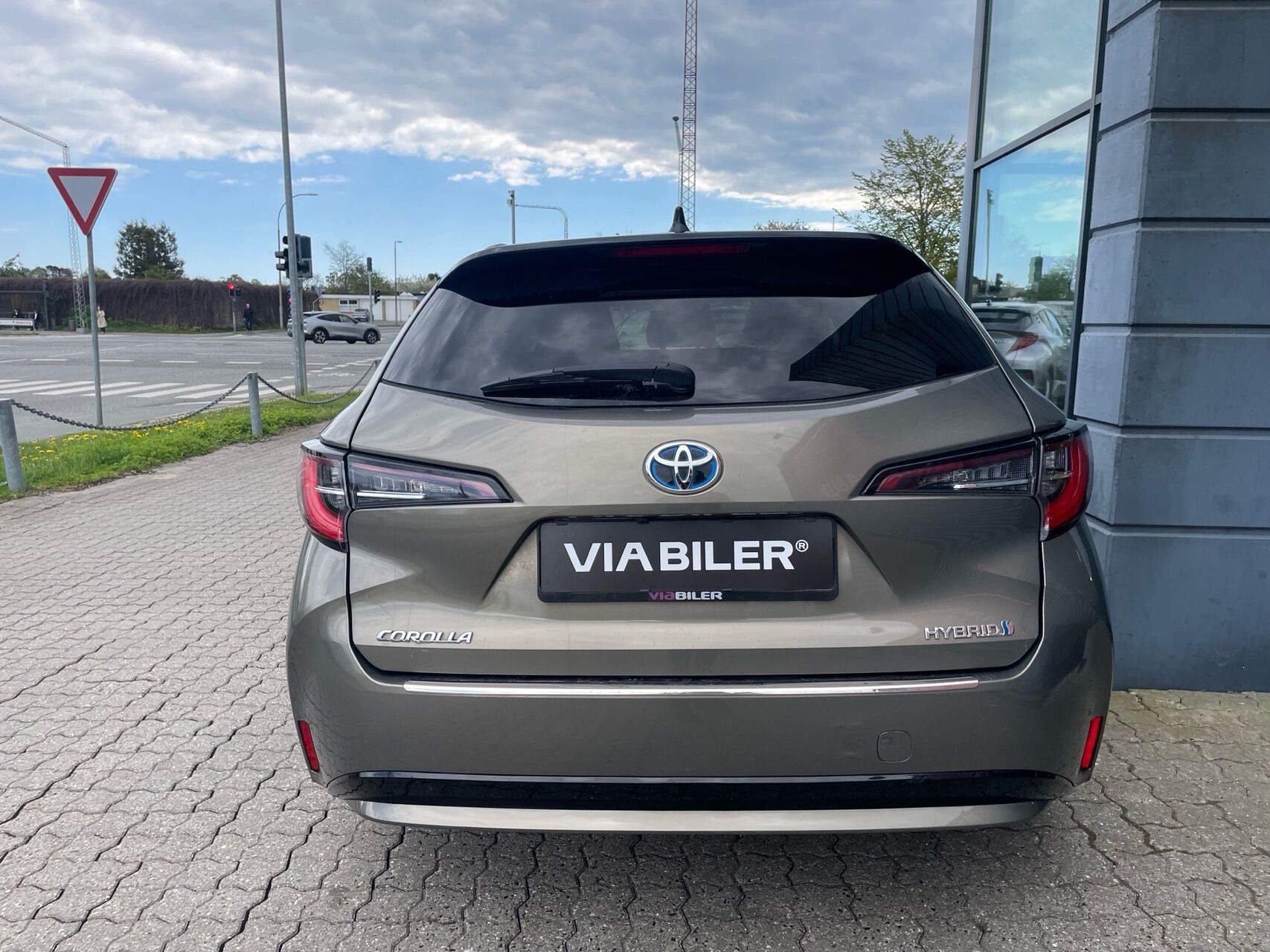 Bronze Toyota Corolla fra 2020