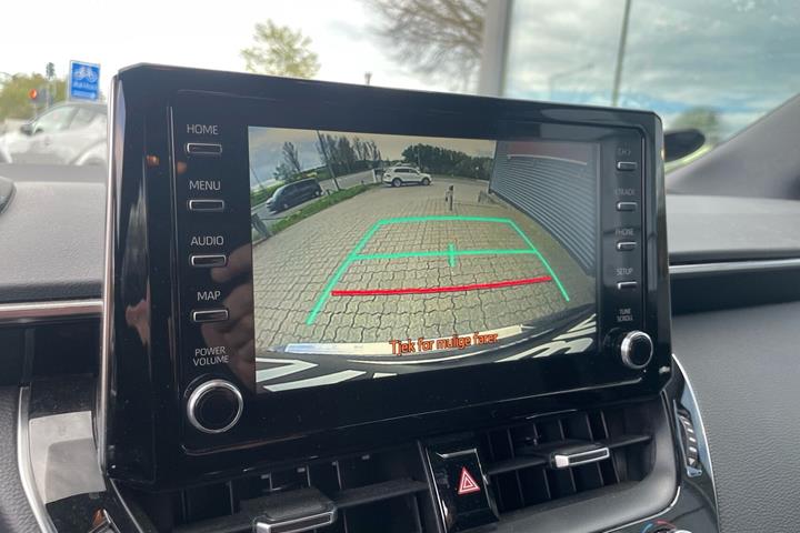 Bronze Toyota Corolla fra 2020