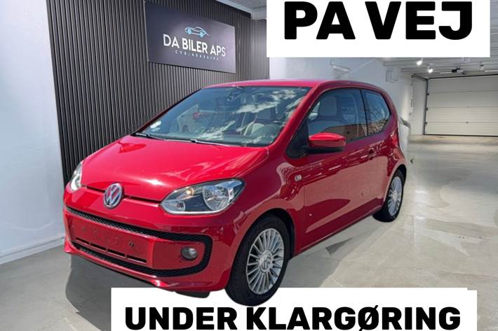 Rød VW up fra 2012