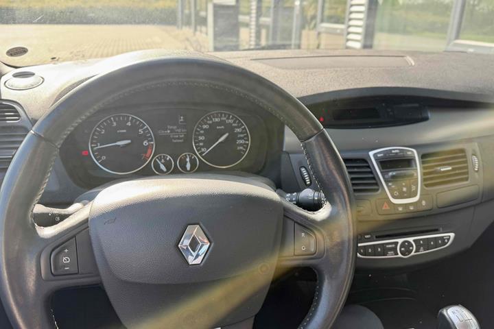 undefined Renault Laguna III fra 2026