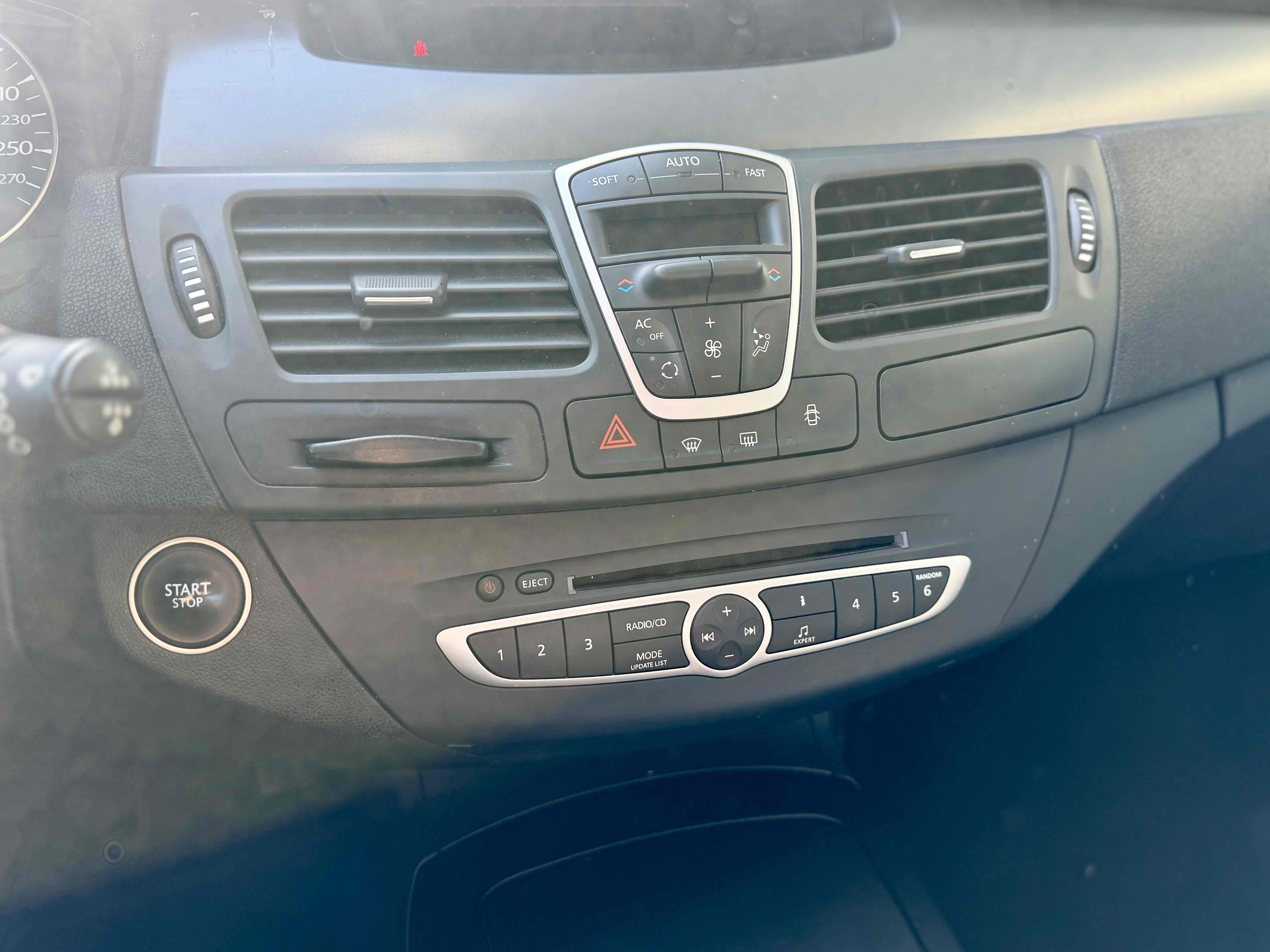 undefined Renault Laguna III fra 2026