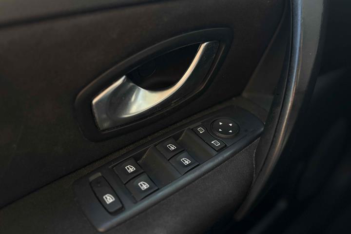 undefined Renault Laguna III fra 2026