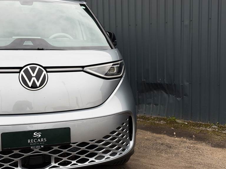 VW ID.Buzz 77 Pro SWB