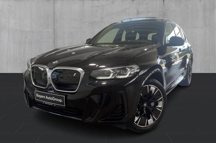 Sort BMW iX3 fra 2023