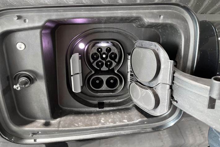Grå Mini Countryman E fra 2025
